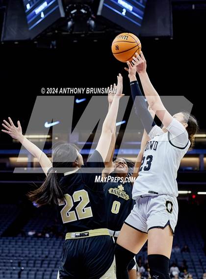 Thumbnail 1 in Bishop Montgomery vs Bishop O'Dowd (CIF State D1 Final) photogallery.