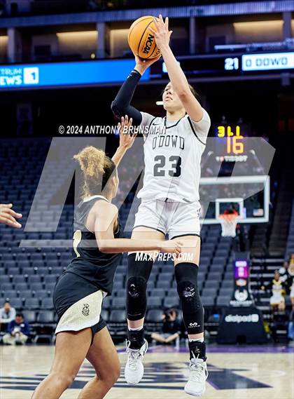 Thumbnail 3 in Bishop Montgomery vs Bishop O'Dowd (CIF State D1 Final) photogallery.