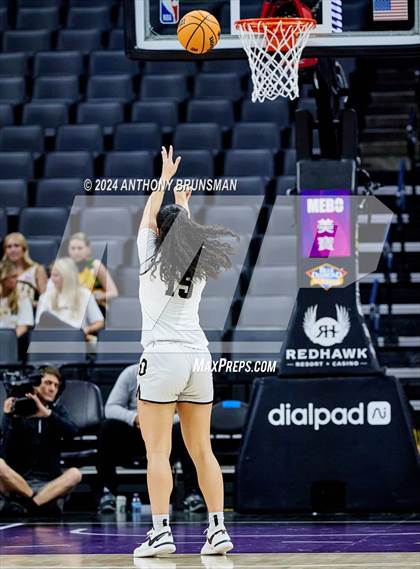 Thumbnail 3 in Bishop Montgomery vs Bishop O'Dowd (CIF State D1 Final) photogallery.