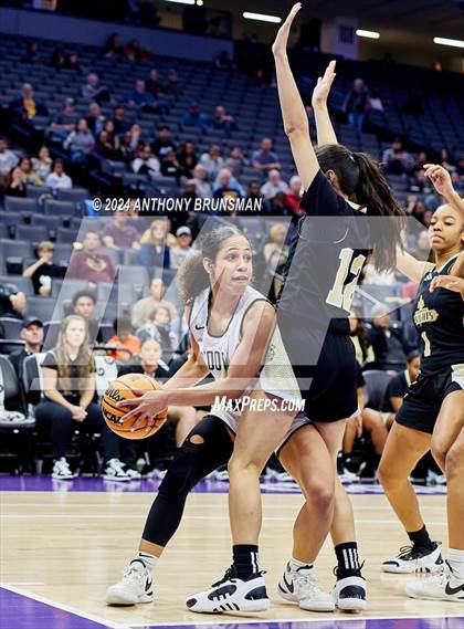 Thumbnail 1 in Bishop Montgomery vs Bishop O'Dowd (CIF State D1 Final) photogallery.