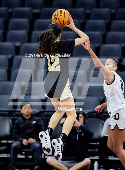 Thumbnail 1 in Bishop Montgomery vs Bishop O'Dowd (CIF State D1 Final) photogallery.