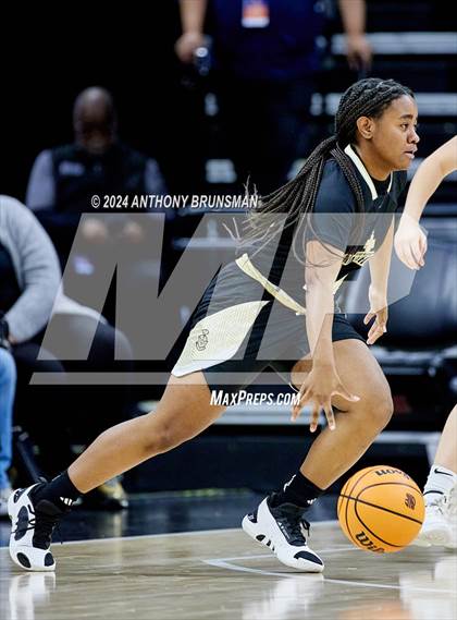 Thumbnail 2 in Bishop Montgomery vs Bishop O'Dowd (CIF State D1 Final) photogallery.