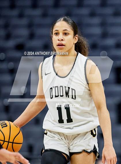 Thumbnail 1 in Bishop Montgomery vs Bishop O'Dowd (CIF State D1 Final) photogallery.