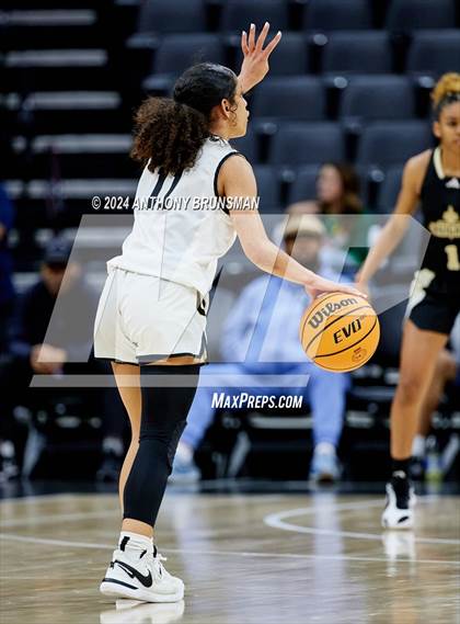 Thumbnail 3 in Bishop Montgomery vs Bishop O'Dowd (CIF State D1 Final) photogallery.