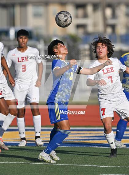 Thumbnail 2 in Lee vs Clemens (UIL 6A Region 4 Bi-District) photogallery.