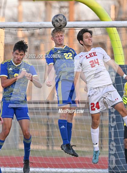 Thumbnail 3 in Lee vs Clemens (UIL 6A Region 4 Bi-District) photogallery.
