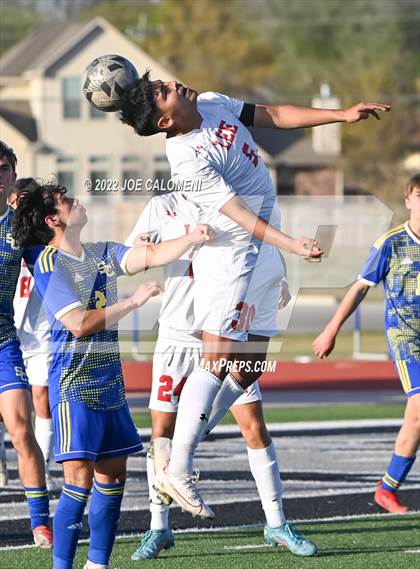 Thumbnail 2 in Lee vs Clemens (UIL 6A Region 4 Bi-District) photogallery.