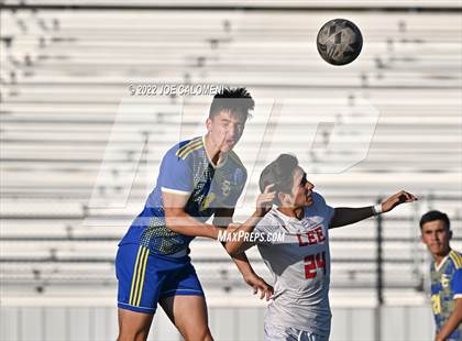 Thumbnail 1 in Lee vs Clemens (UIL 6A Region 4 Bi-District) photogallery.