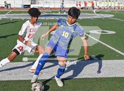 Thumbnail 3 in Lee vs Clemens (UIL 6A Region 4 Bi-District) photogallery.