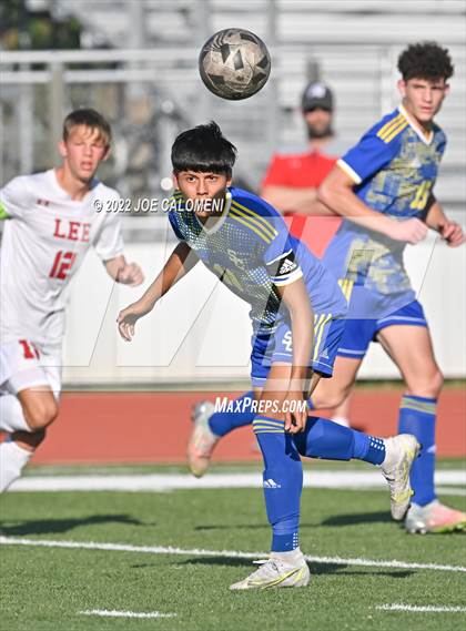 Thumbnail 3 in Lee vs Clemens (UIL 6A Region 4 Bi-District) photogallery.