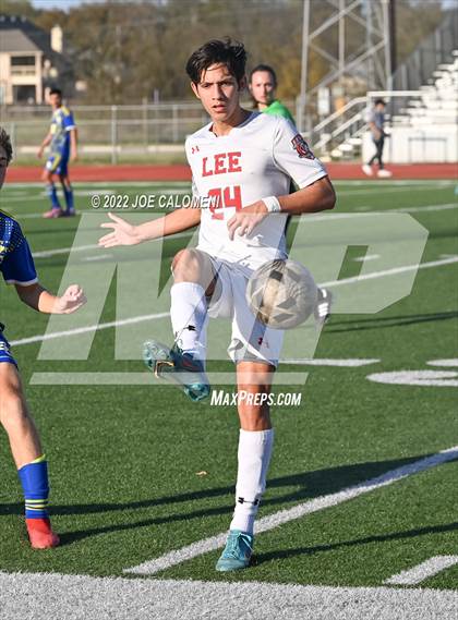 Thumbnail 1 in Lee vs Clemens (UIL 6A Region 4 Bi-District) photogallery.