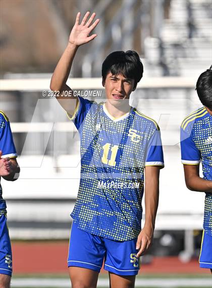 Thumbnail 2 in Lee vs Clemens (UIL 6A Region 4 Bi-District) photogallery.