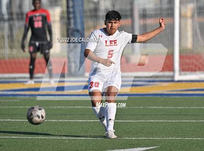 Thumbnail 1 in Lee vs Clemens (UIL 6A Region 4 Bi-District) photogallery.