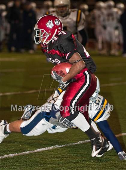 Thumbnail 2 in Brockton vs. Xaverian Brothers (MIAA Division I East Semifinal) photogallery.