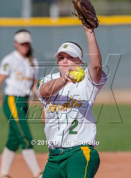 Thumbnail 2 in Canyon del Oro @ Desert Vista photogallery.