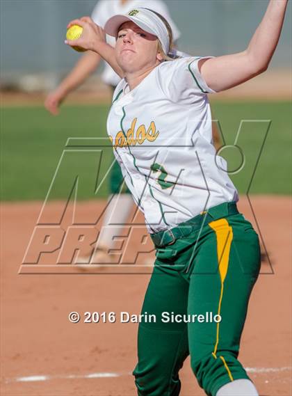 Thumbnail 2 in Canyon del Oro @ Desert Vista photogallery.