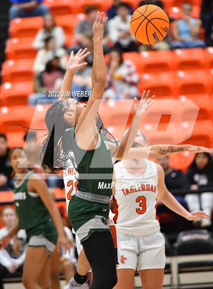 Thumbnail 2 in Tahlequah vs. Muskogee photogallery.
