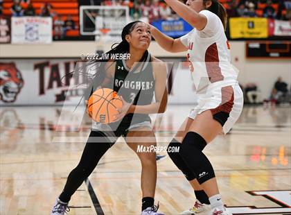 Thumbnail 3 in Tahlequah vs. Muskogee photogallery.