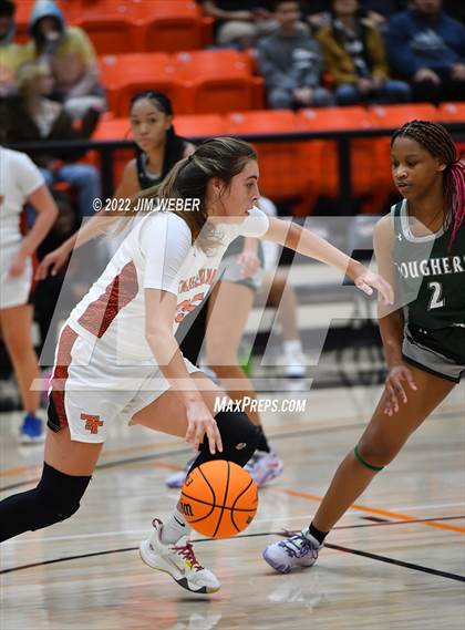 Thumbnail 2 in Tahlequah vs. Muskogee photogallery.