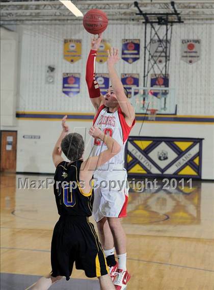 Thumbnail 2 in Frederic vs Bruce (Clayton Holiday Tournament) photogallery.