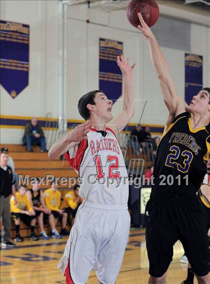 Thumbnail 2 in Frederic vs Bruce (Clayton Holiday Tournament) photogallery.