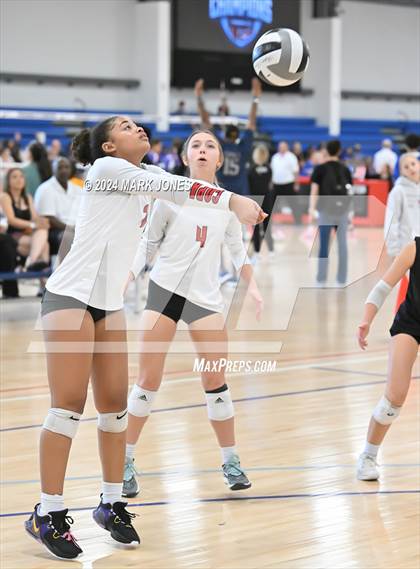 Thumbnail 2 in White River vs. Maricopa (Nike TOC Southwest) photogallery.