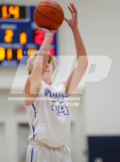 Thumbnail 2 in Crean Lutheran @ Pacifica photogallery.