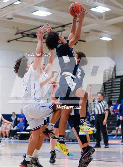 Thumbnail 1 in Crean Lutheran @ Pacifica photogallery.