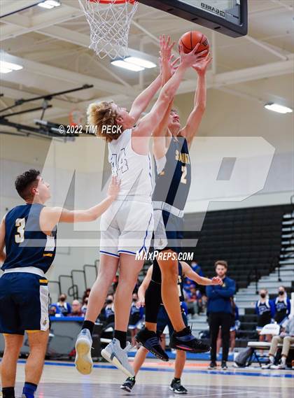 Thumbnail 3 in Crean Lutheran @ Pacifica photogallery.