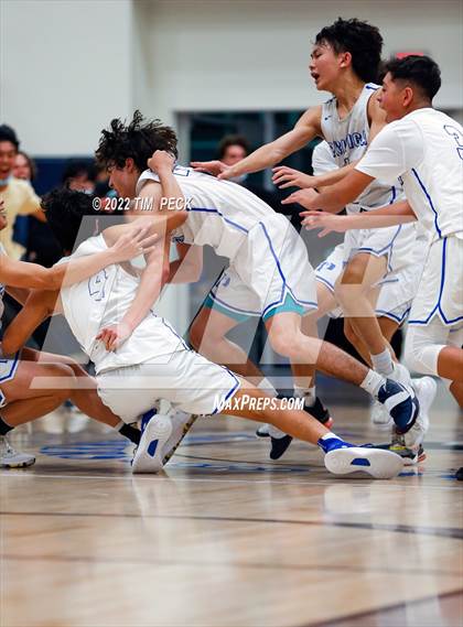 Thumbnail 1 in Crean Lutheran @ Pacifica photogallery.