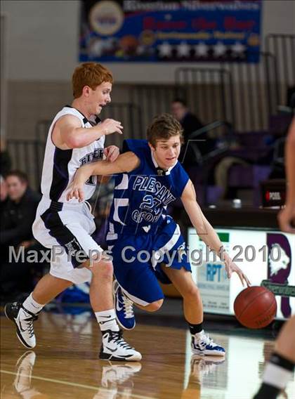 Thumbnail 1 in Pleasant Grove @ Riverton photogallery.