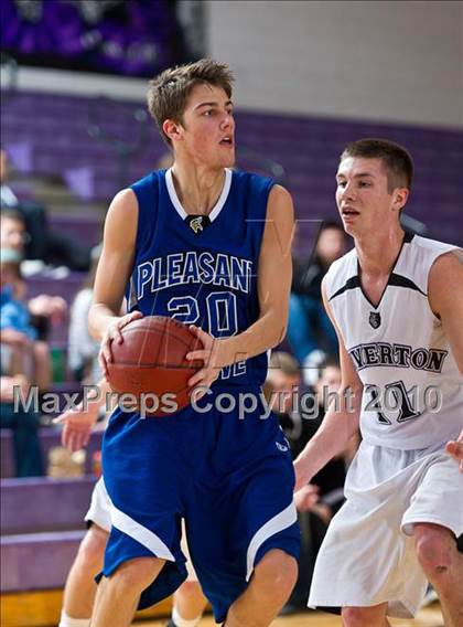 Thumbnail 3 in Pleasant Grove @ Riverton photogallery.