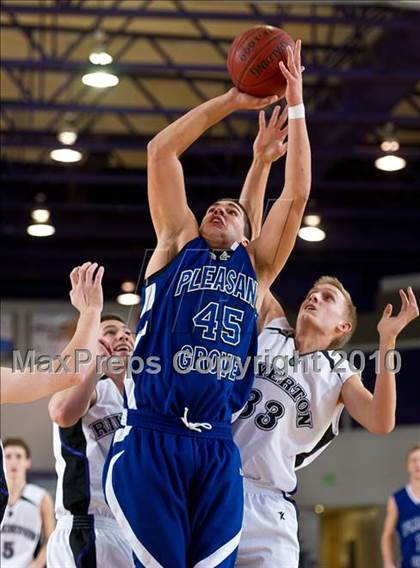 Thumbnail 3 in Pleasant Grove @ Riverton photogallery.