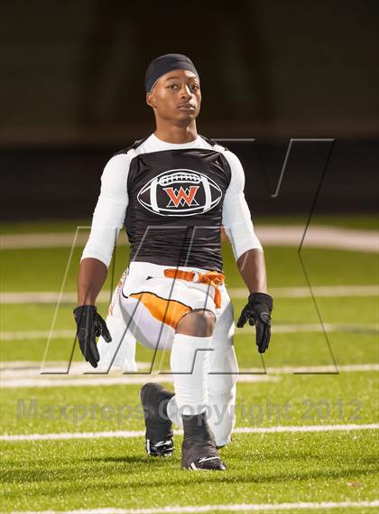 Thumbnail 1 in Centennial vs. West Mesquite (UIL 4A Division 1 Bi-District Playoff) photogallery.