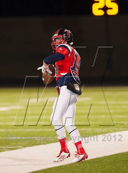 Thumbnail 2 in Centennial vs. West Mesquite (UIL 4A Division 1 Bi-District Playoff) photogallery.