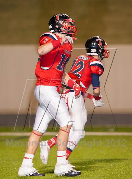 Thumbnail 1 in Centennial vs. West Mesquite (UIL 4A Division 1 Bi-District Playoff) photogallery.