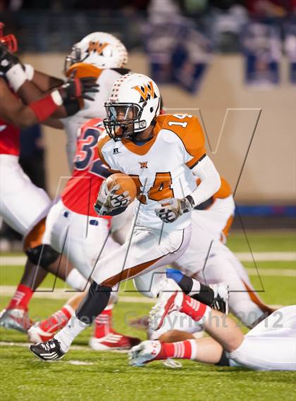 Thumbnail 2 in Centennial vs. West Mesquite (UIL 4A Division 1 Bi-District Playoff) photogallery.