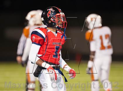 Thumbnail 2 in Centennial vs. West Mesquite (UIL 4A Division 1 Bi-District Playoff) photogallery.