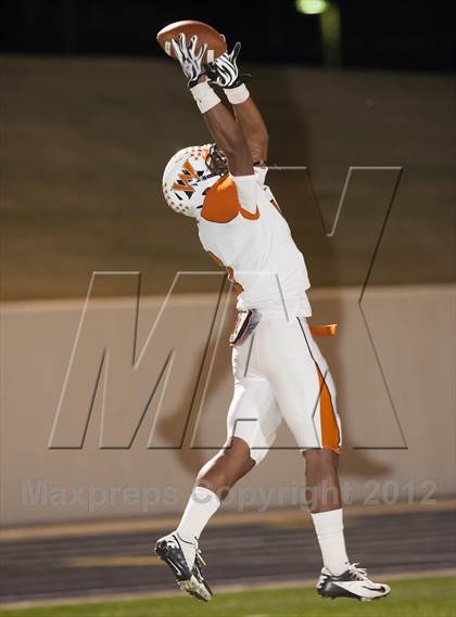 Thumbnail 3 in Centennial vs. West Mesquite (UIL 4A Division 1 Bi-District Playoff) photogallery.