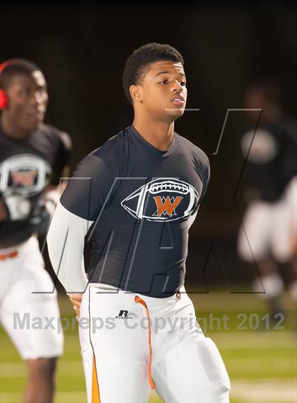 Thumbnail 1 in Centennial vs. West Mesquite (UIL 4A Division 1 Bi-District Playoff) photogallery.