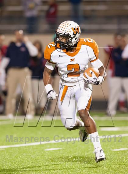 Thumbnail 2 in Centennial vs. West Mesquite (UIL 4A Division 1 Bi-District Playoff) photogallery.