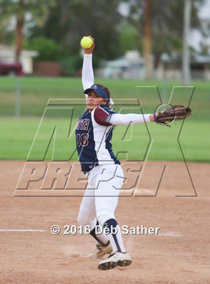 Thumbnail 2 in La Quinta vs San Jacinto photogallery.