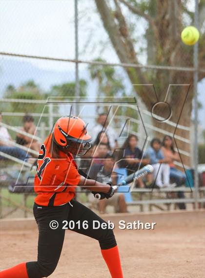Thumbnail 2 in La Quinta vs San Jacinto photogallery.