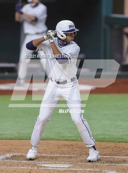 Thumbnail 2 in Prosper vs Flower Mound (Dragon Classic) photogallery.