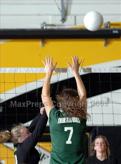 Thumbnail 2 in Thousand Oaks @ Newbury Park photogallery.
