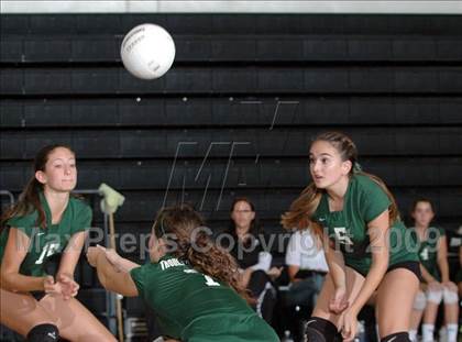 Thumbnail 2 in Thousand Oaks @ Newbury Park photogallery.