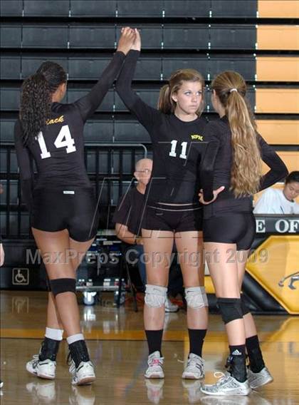 Thumbnail 3 in Thousand Oaks @ Newbury Park photogallery.
