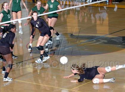 Thumbnail 3 in Thousand Oaks @ Newbury Park photogallery.