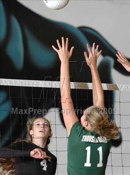 Thumbnail 3 in Thousand Oaks @ Newbury Park photogallery.