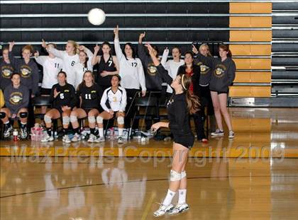 Thumbnail 3 in Thousand Oaks @ Newbury Park photogallery.